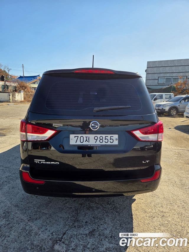 KG모빌리티(SsangYong) Korando 투리스모 4WD LT 11인승, 2014 4