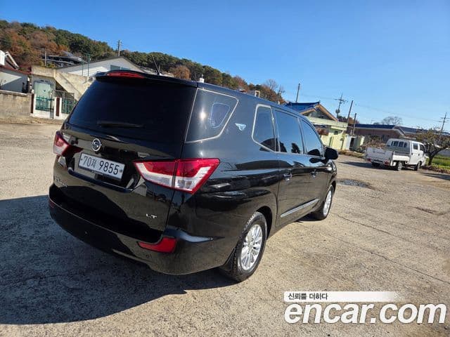 KG모빌리티(SsangYong) Korando 투리스모 4WD LT 11인승, 2014 все фото