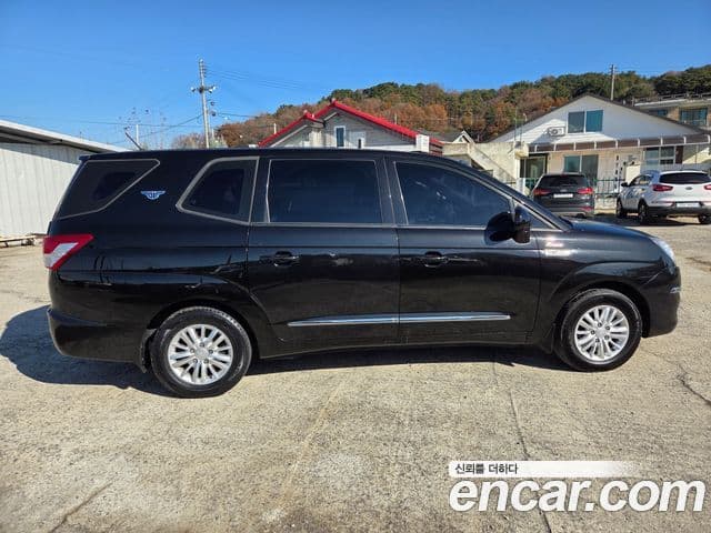 KG모빌리티(SsangYong) Korando 투리스모 4WD LT 11인승, 2014 6