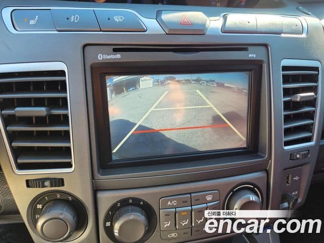 KG모빌리티(SsangYong) Korando 투리스모 4WD LT 11인승, 2014 15