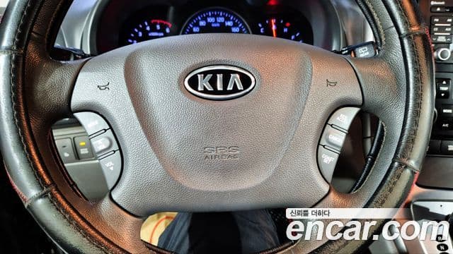 Kia Carnival R топовая версия, 2012 8