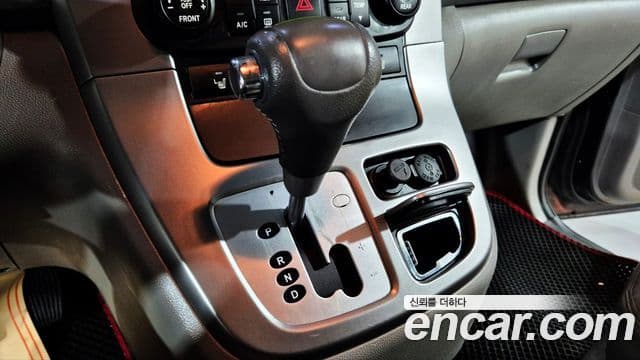 Kia Carnival R топовая версия, 2012 11