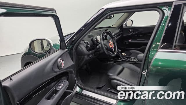 Mini Cooper D 클럽맨 2세대, 2017 13