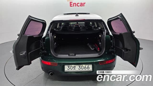 Mini Cooper D 클럽맨 2세대, 2017 20