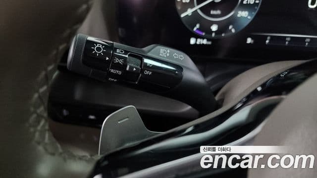 Kia Carnival 4세대 Signature, 2021 17