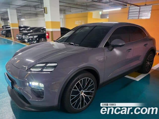 Porsche Macan EV 4S, 2025 3