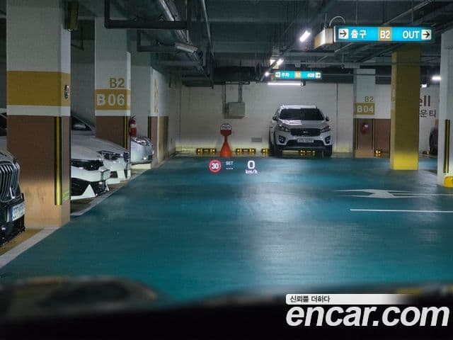 Porsche Macan EV 4S, 2025 15