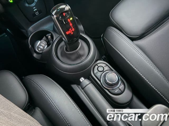 Mini Cooper S 3세대, 2022 9