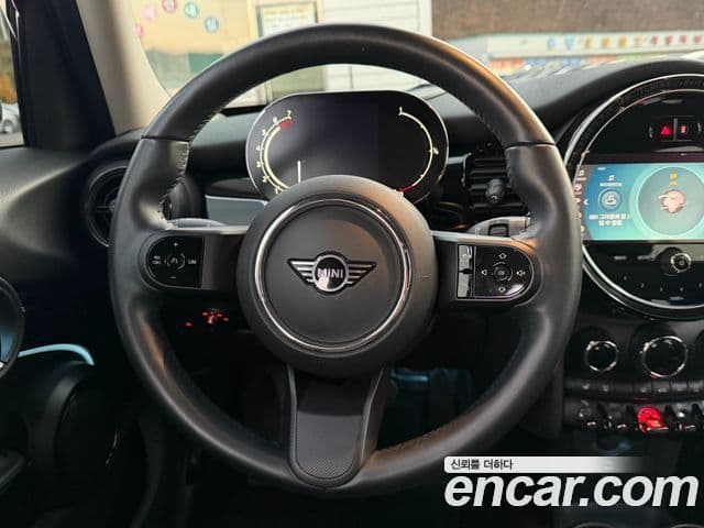 Mini Cooper S 3세대, 2022 10