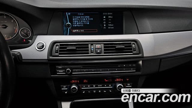 BMW 5시리즈 (F10), 2011 14