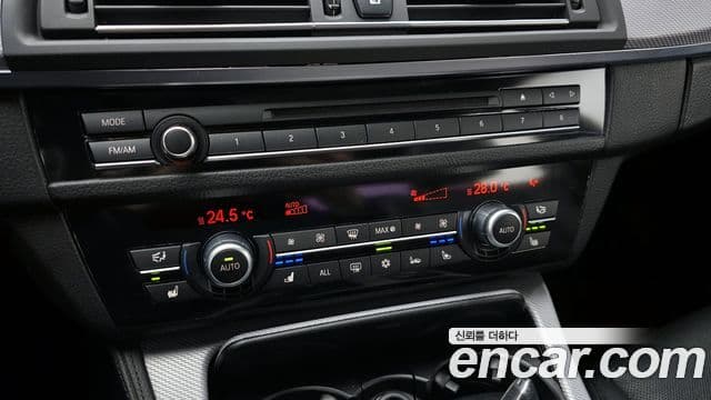 BMW 5시리즈 (F10), 2011 16