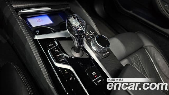 BMW 5시리즈 (G30) 523d M Sport, 2023 9