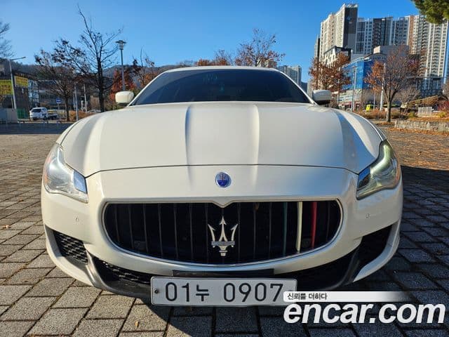 Maserati Quattroporte, 2016 1