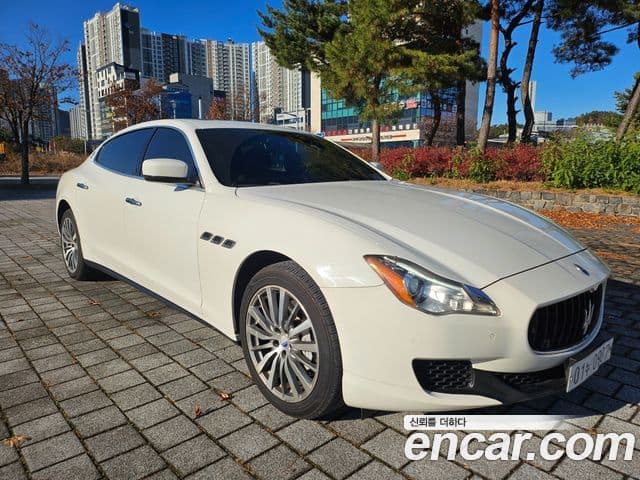 Maserati Quattroporte, 2016 3