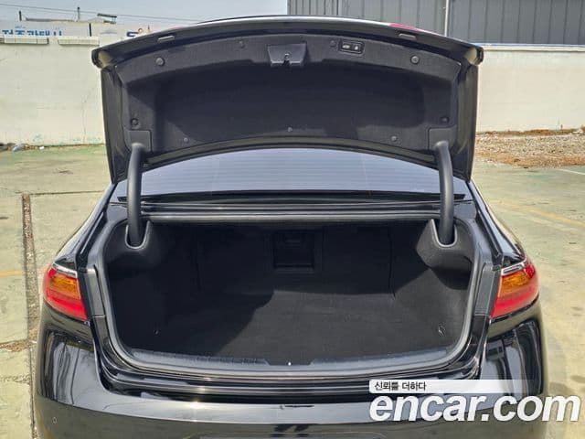 Kia All New K7 3.3 GDI Limited Edition, 2017 17