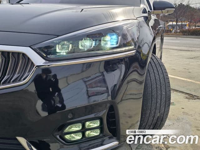 Kia All New K7 3.3 GDI Limited Edition, 2017 18