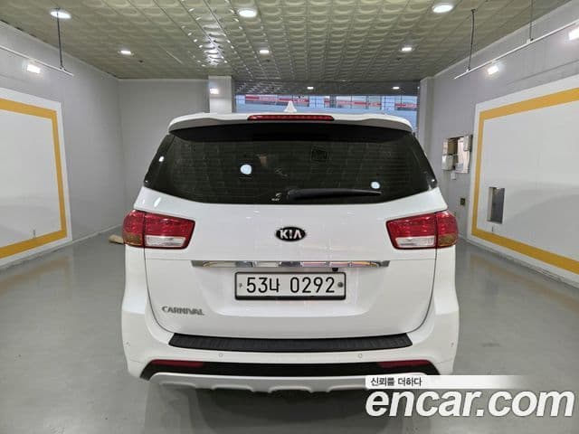 Kia All New Carnival President, 2017 4