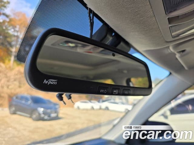 Hyundai Venue Premium, 2023 11