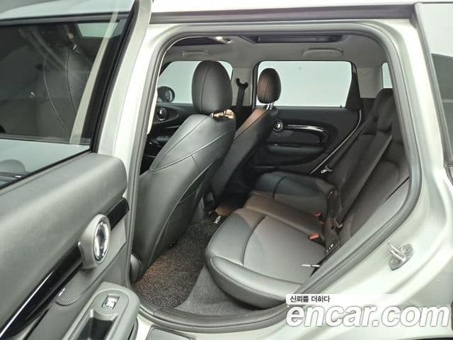 Mini Cooper 클럽맨 2세대, 2022 12