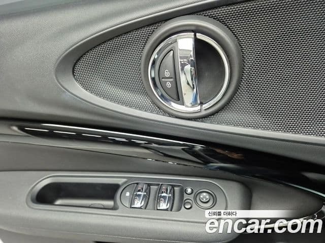 Mini Cooper 클럽맨 2세대, 2022 18