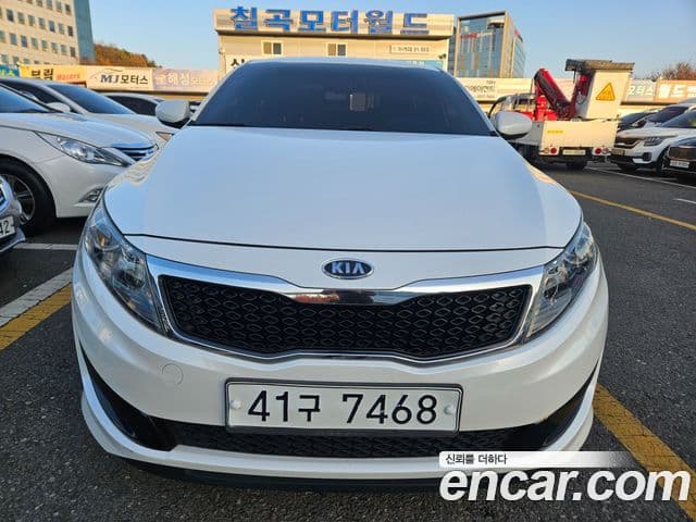 Kia K5 LPI Deluxe, 2012 3