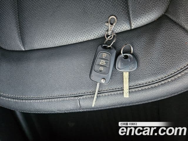 Kia K5 LPI Deluxe, 2012 17