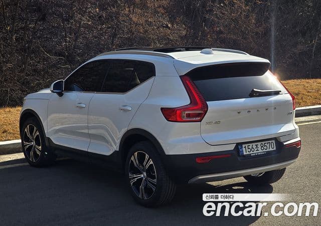 Volvo XC40 B4 Inscription, 2022 все фото