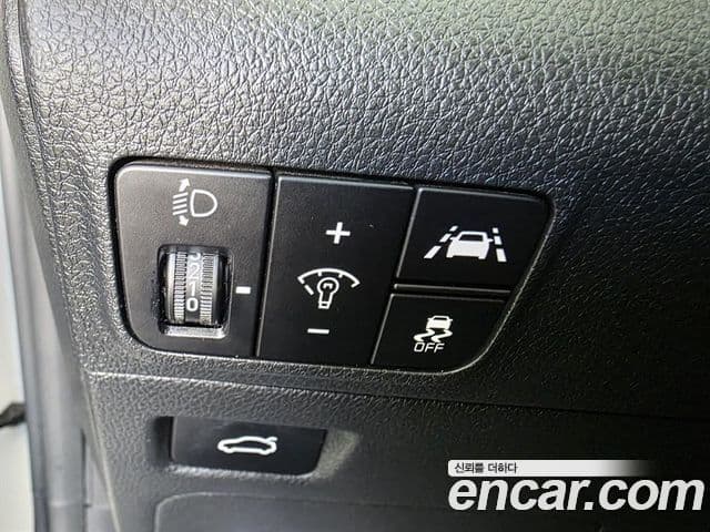 Kia K5 3세대 Trendy, 2021 11