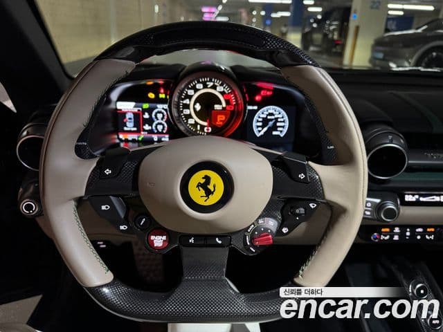 Ferrari 812 GTS, 2021 14