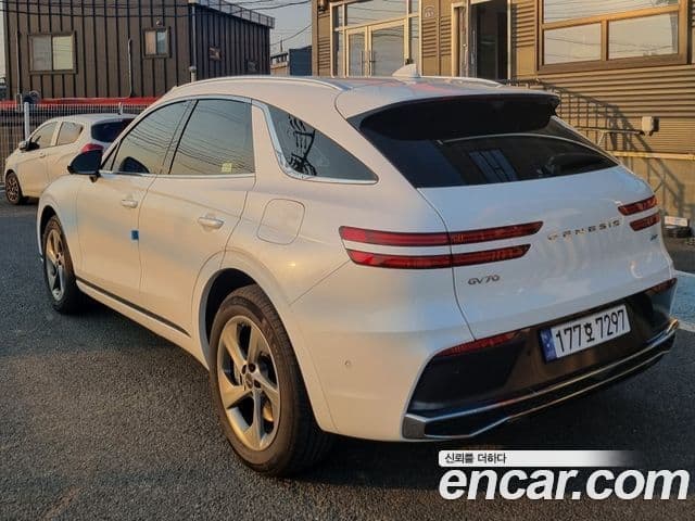 Genesis GV70, 2025 6