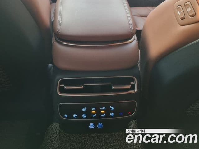 Genesis GV70, 2025 14