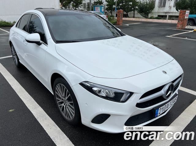 Mercedes-Benz A-класс W177 A250 4MATIC седан, 2022 1