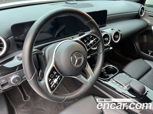 Mercedes-Benz A-класс W177 A250 4MATIC седан, 2022 10