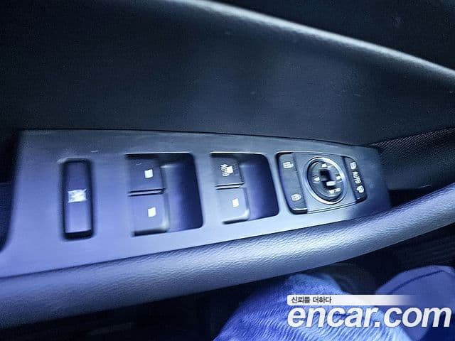 Hyundai LF Sonata 2.0 Smart, 2016 12