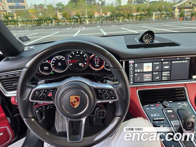Porsche Panamera (971), 2020 7