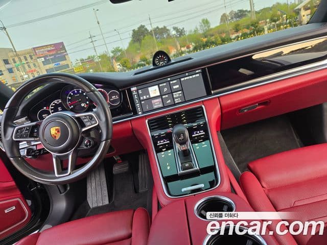 Porsche Panamera (971), 2020 8