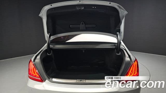 Genesis EQ900 Prestige, 2018 20