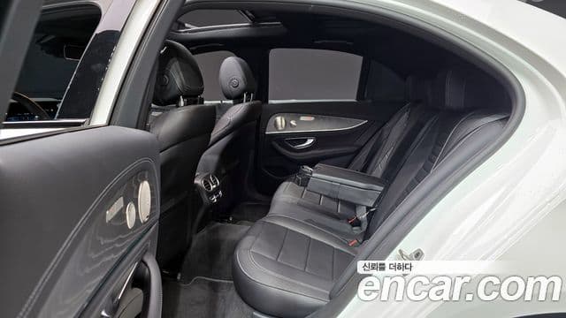 Mercedes-Benz E-класс W213 AMG Line, 2023 12