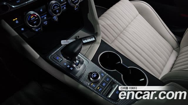 Genesis The / новый New G70 슈팅브레이크, 2023 9