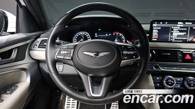 Genesis The / новый New G70 슈팅브레이크, 2023 13