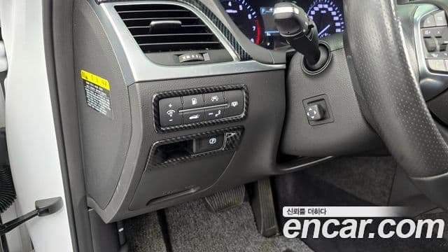 Genesis G80 Premium Luxury, 2019 16