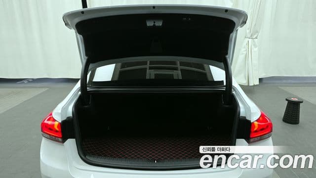 Genesis G80 Premium Luxury, 2019 20