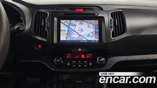 Kia Sportage R топовая версия, 2012 14