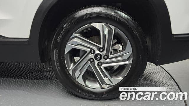 Hyundai The / новый New Santa Fe Prestige, 2023 все фото