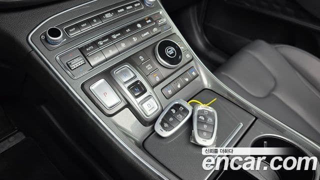 Hyundai The / новый New Santa Fe Prestige, 2023 9