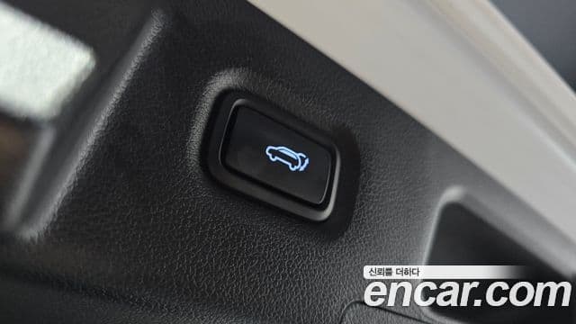 Hyundai The / новый New Santa Fe Prestige, 2023 20