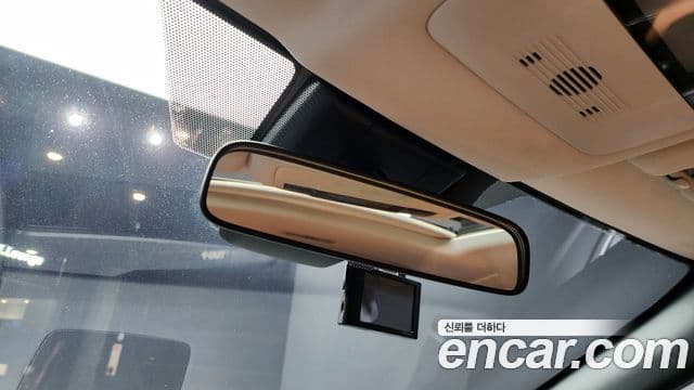 Lexus UX250h, 2021 19