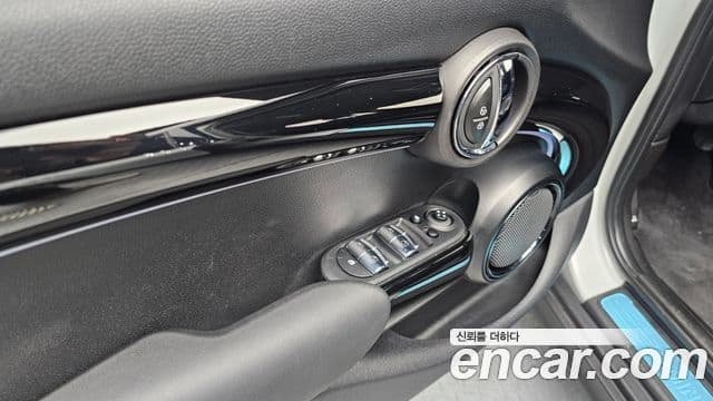 Mini Cooper S 3세대, 2022 19