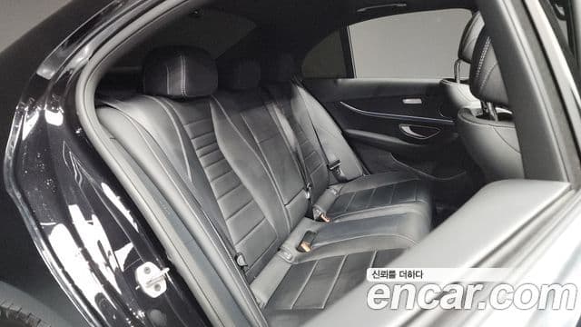 Mercedes-Benz E-класс W213 Avantgarde, 2023 12