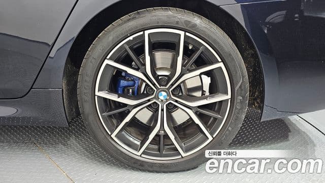 BMW 5시리즈 (G30) 530i M Sport, 2023 все фото